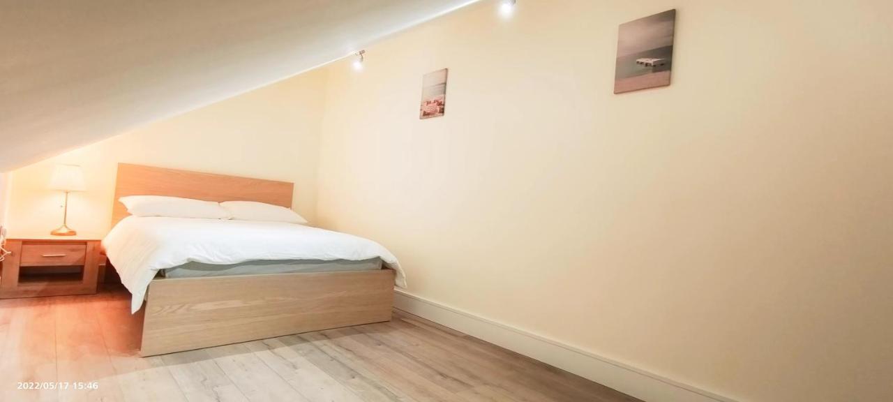 Floor Flat 5 Northwood Northwood (Greater London)