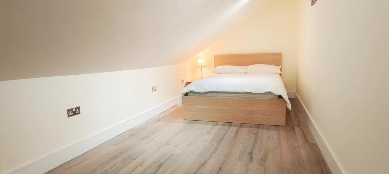 Floor Flat 5 Northwood Apartment Northwood (Greater London)